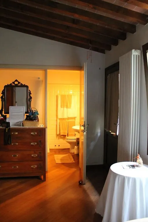 La Casa Di Scarlett Bed & Breakfast Florence 0*,  Italy